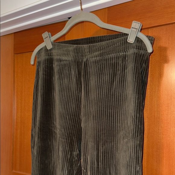 Aerie Corduroy Boot Cut Pants - Picture 3 of 4